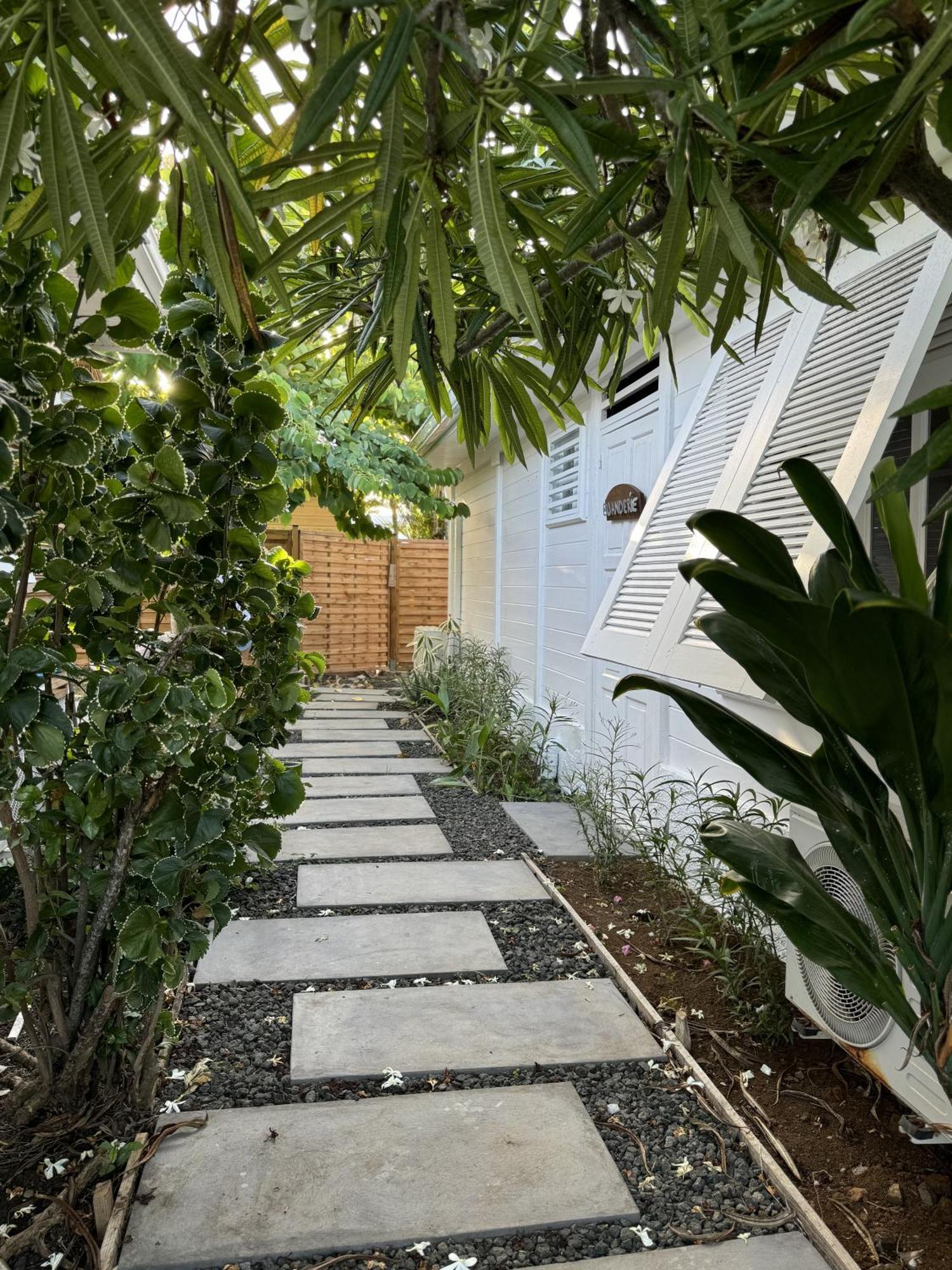 Les Cabanes Cosy A 2 Pas Du Lagon - Charme Et Confort Le Francois Ngoại thất bức ảnh